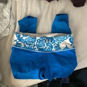 Cropped lululemon blue leggings